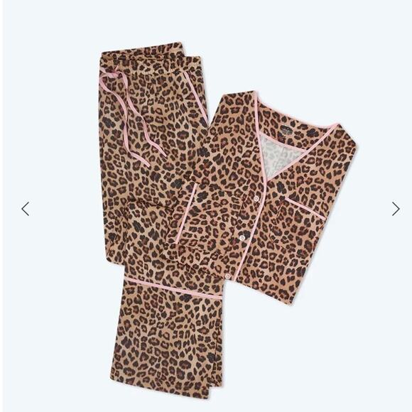 Summersalt The Cloud 9 Silky Pajama Set NEW Size XS 
Leopard print - Picture 4 of 11